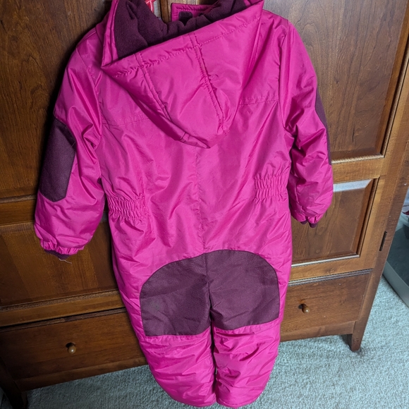 Pink Platinum Snowsuit size 4T - Picture 2 of 3